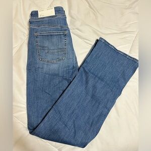 NWT AE Next Level Low-Rise Kick Bootcut Jeans